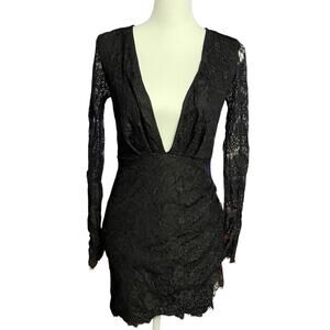 Windsor Black Deep V Neck Open Back Lace Ruched Mini Dress Size Small